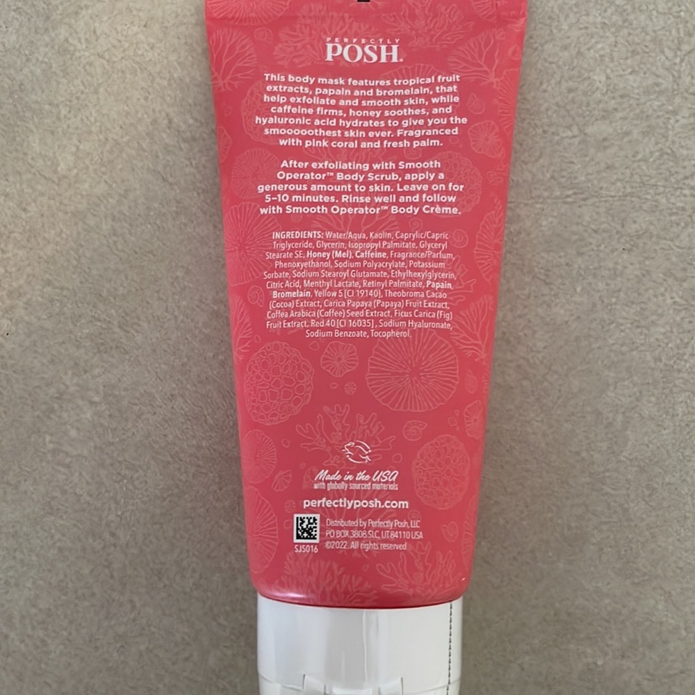 Smooth Operator Body Mask - Picture 2 of 2